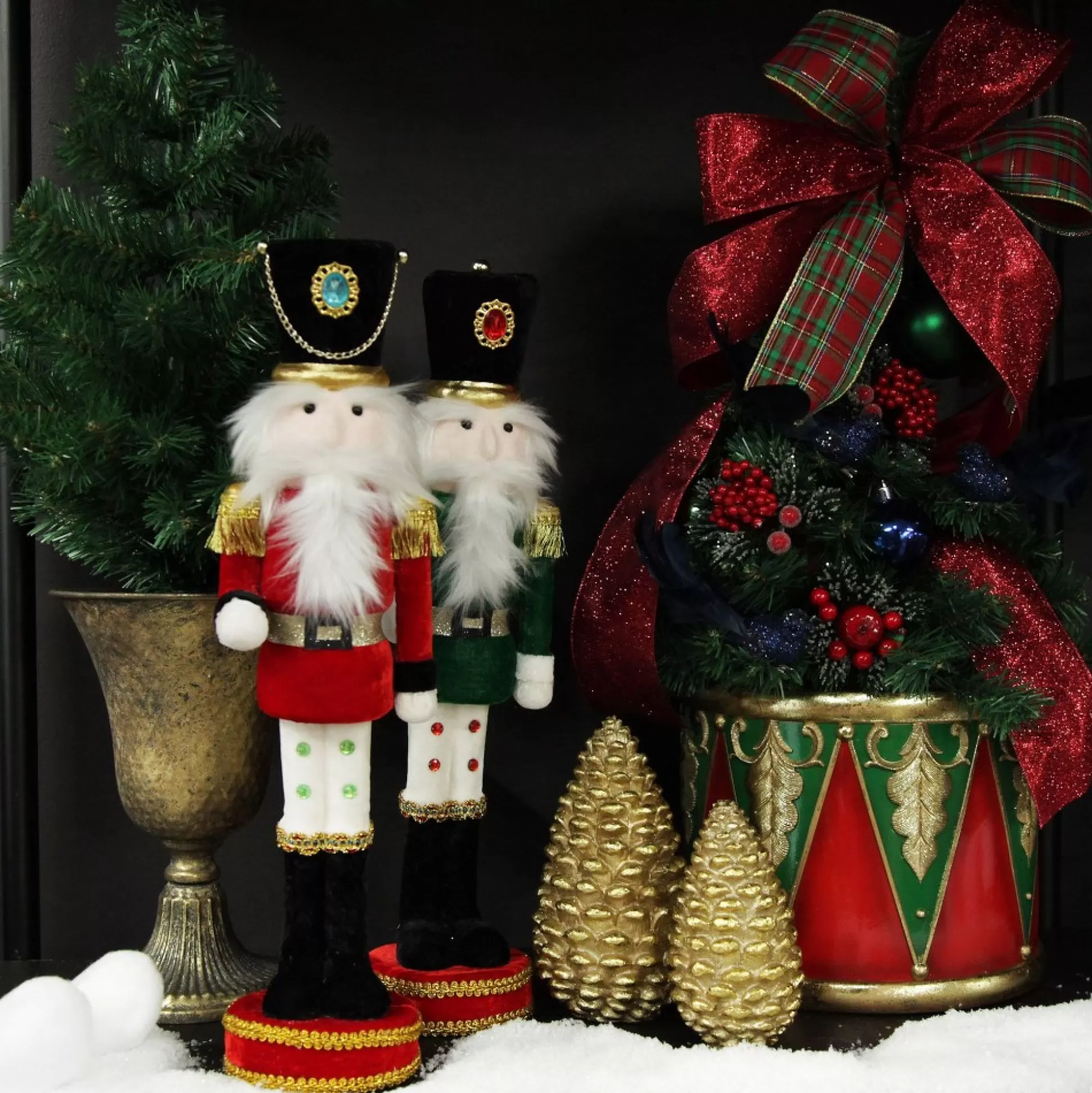 Extra Large Nutcracker in Red Jacket Diy Wreaths |