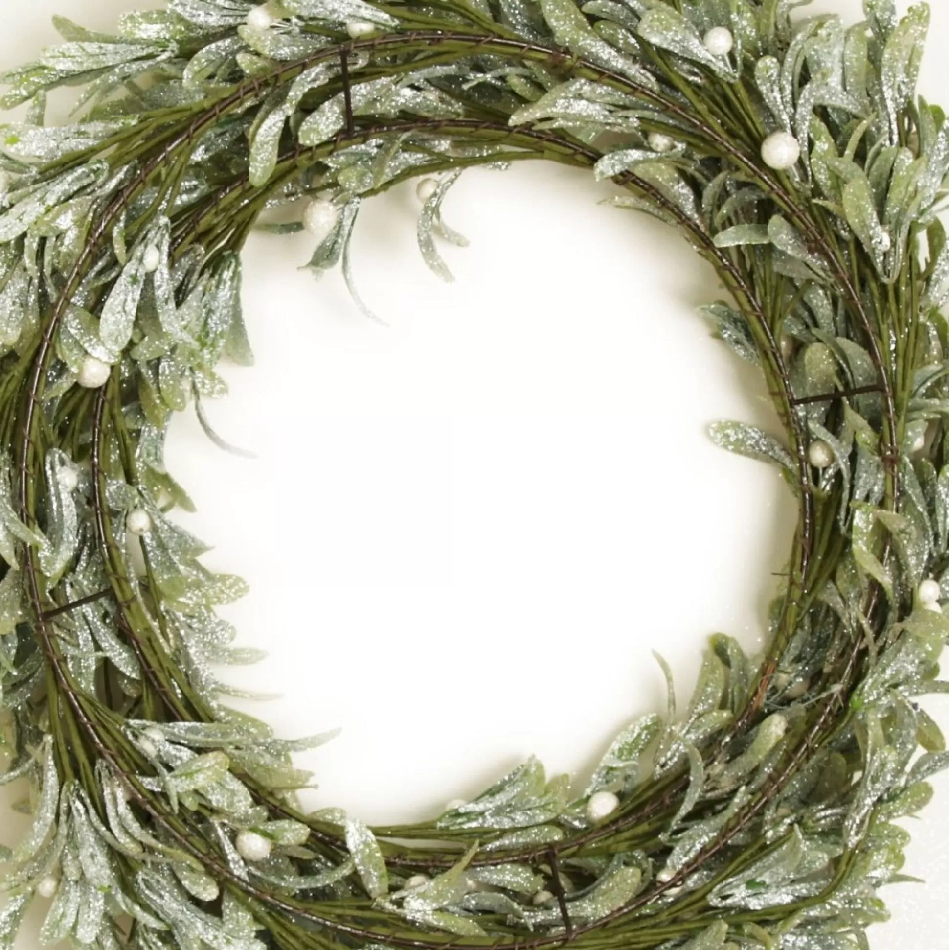 Frosted Green Leaf Christmas Wreath with White Berries Christmas Wreaths |