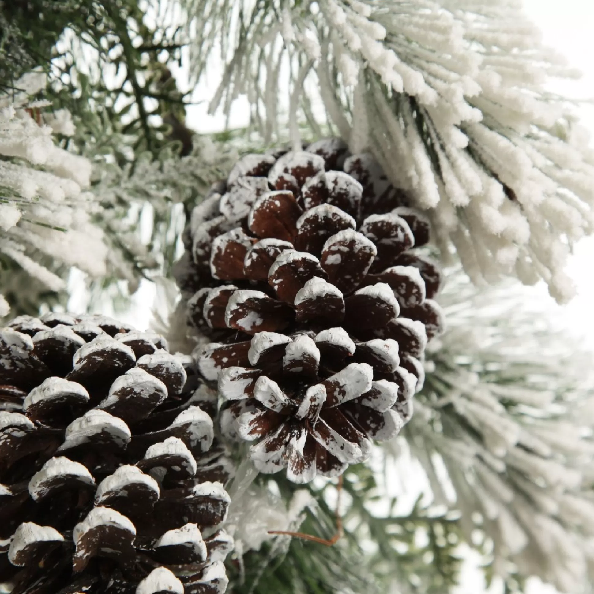 Lush Flocked Green Pine Christmas Garland with Pinecones Christmas Garlands |